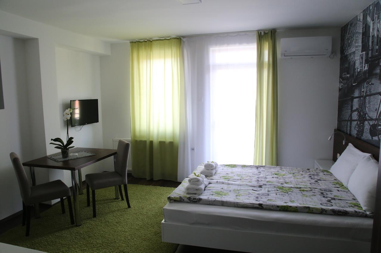 Sapa Studios & Apartments Ni Exteriér fotografie
