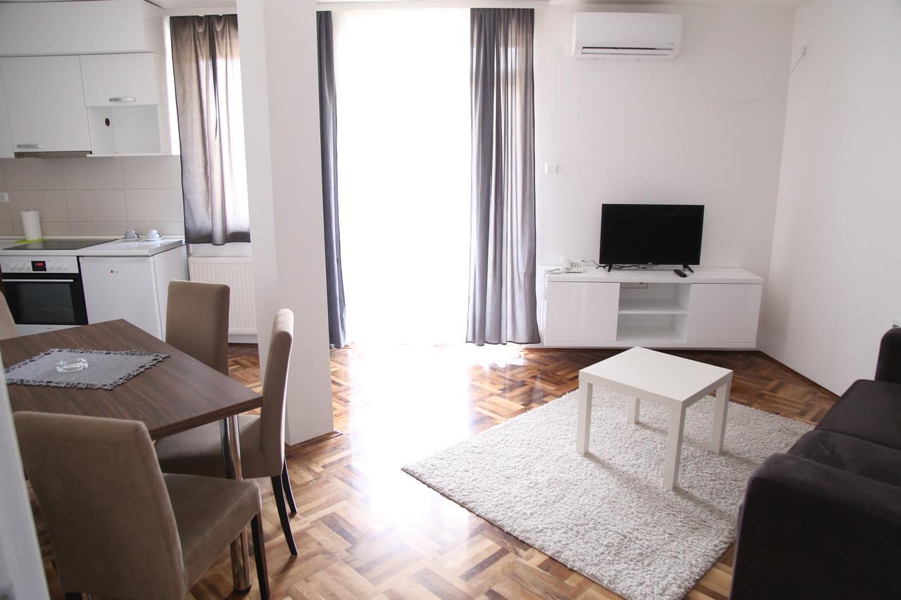 Sapa Studios & Apartments Ni Exteriér fotografie