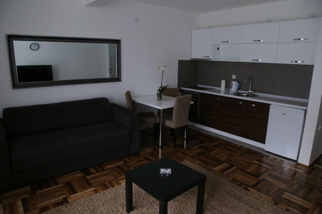 Sapa Studios & Apartments Ni Exteriér fotografie