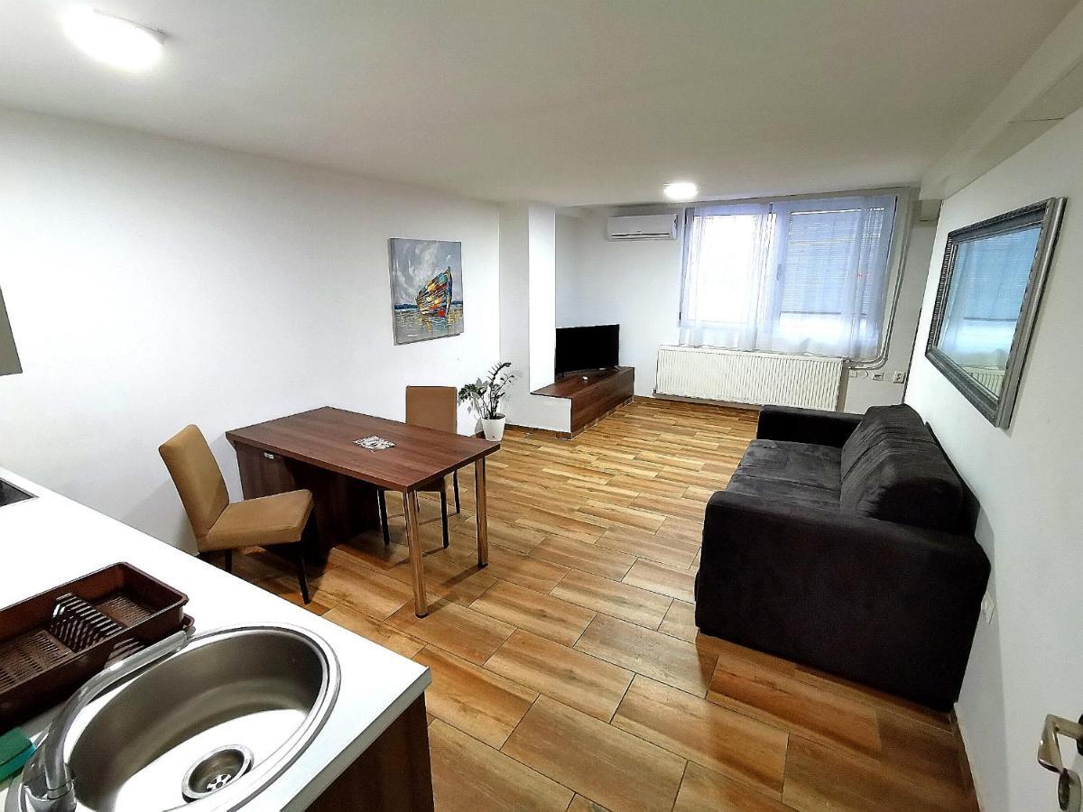 Sapa Studios & Apartments Ni Exteriér fotografie